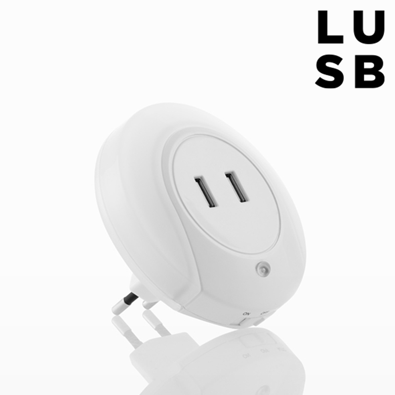Φορτιστής Σπιτιού Omni Domo LED 2 σε 1 LUSB - Άσπρο Φορτιστής Σπιτιού Omni Domo LED 2 σε 1 LUSB - Άσπρο